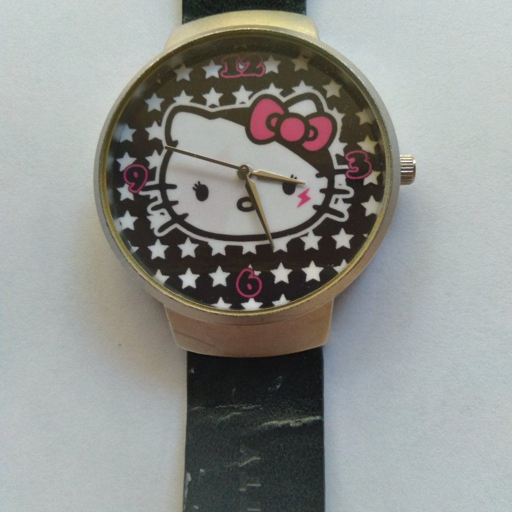 Hello Kitty Watch - Picture 2 of 7